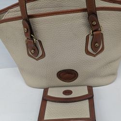 Luxury Purse & Wallet $ 275