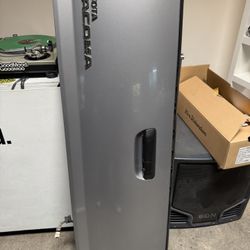 Toyota Tacoma Tailgate (Silver )