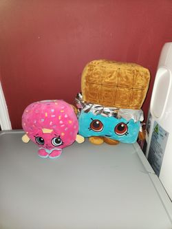 Shopping Piggie Bank Donut 🍩  And Chocolate Bar Plush