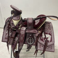 Nueva Montura Charra Super Bordada Con Cantinas Cuadradas