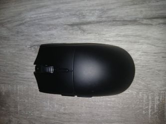 black Razer Viper V3 HyperSpeed wireless gaming mouse.