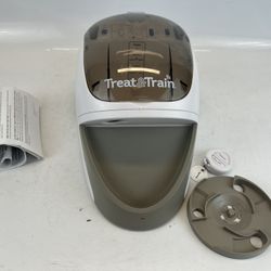 Treat & Train - Remote Treat Dispensing Dog Training System