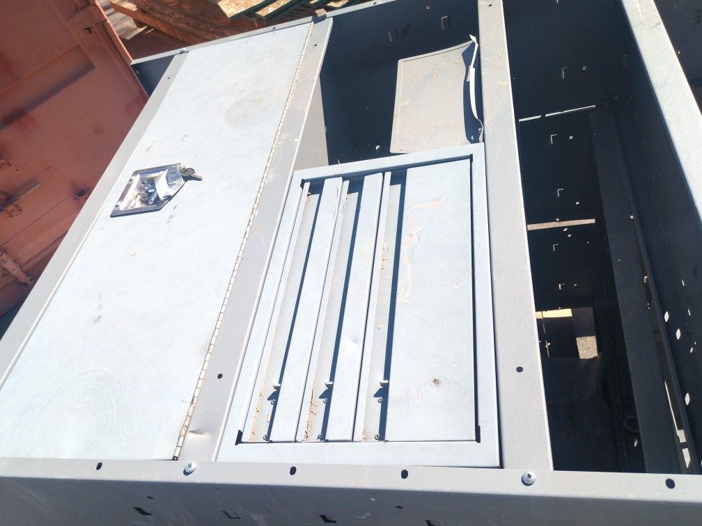 Van Tool Boxes And Shelves