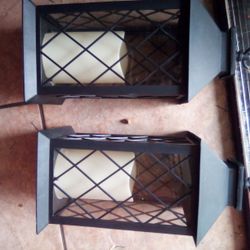 $8 BUCKS!!! Pair of Battery Operated Lanterns