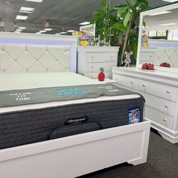 Bedroom Furniture Sale Now Everything Must Go🚨Gorgeous 5pc Bed Set 40-70% Off Now (Huge Saving)