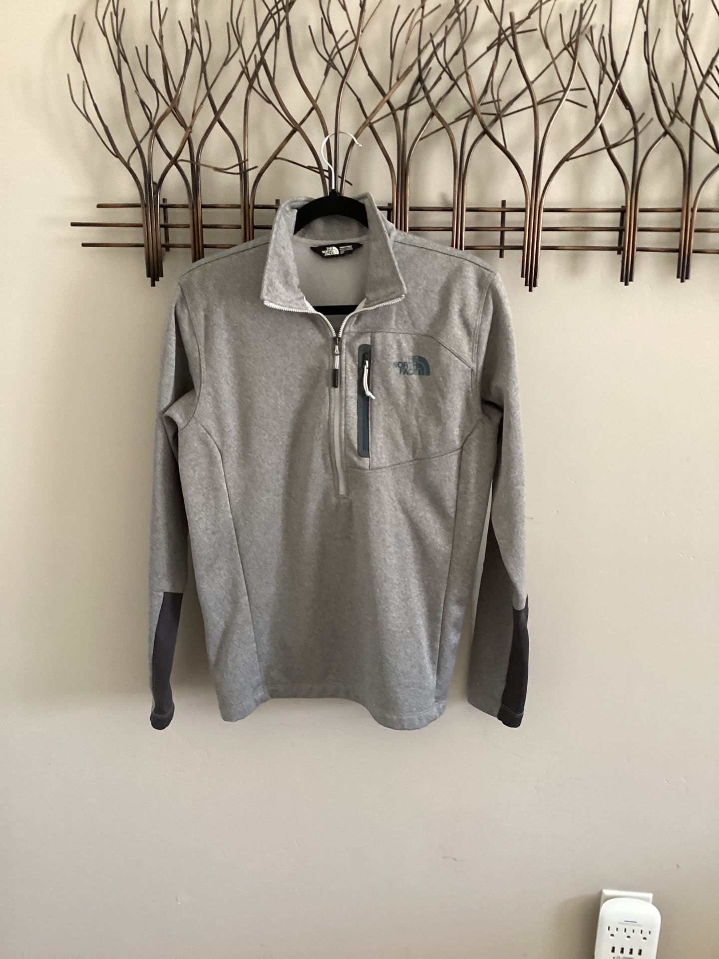 The North Face Pullover