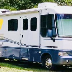 1999 Airstream Land Yacht XL