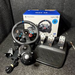Logitech G29 SE Racing Wheel Set For PS5, PC, PS4 Complete in Box