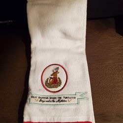 Holiday hand towel
