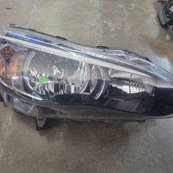 2017 2023 subaru impresa right headlightb