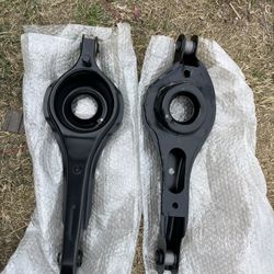 Ford Focus/ Volvo Rear Control Arm 00-11 