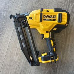 Dewalt Nailer