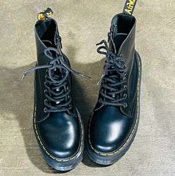 Dr. Martens Jadon Black Leather Platform Ankle Boots Lace-Up US 5 EU 37