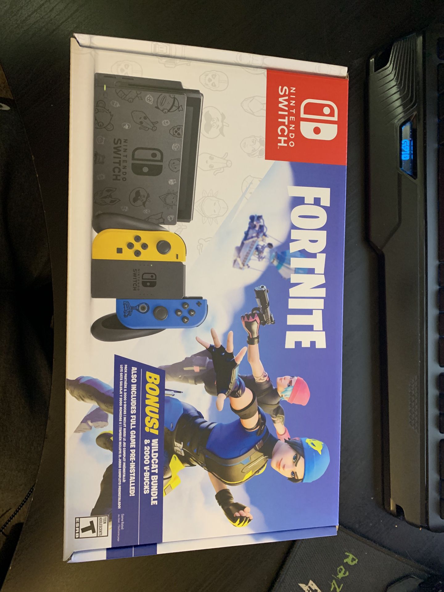 NEW Fortnite Wildcat Bundle Nintendo Switch