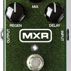 MXR Carbon Copy Analog Delay Guitar Effects Pedal (M169)
