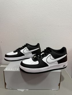 Nike Airforce 1 LV8 shoe