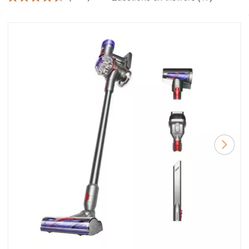 Dyson V8 Vacuum 