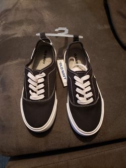 Tennis Shoes Youth size 1