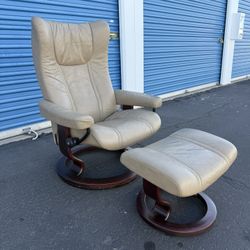 Ekornes Stressless “ Wing “ Recliner and Ottoman, Copenhagen