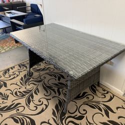 New Inbox Wicker Table