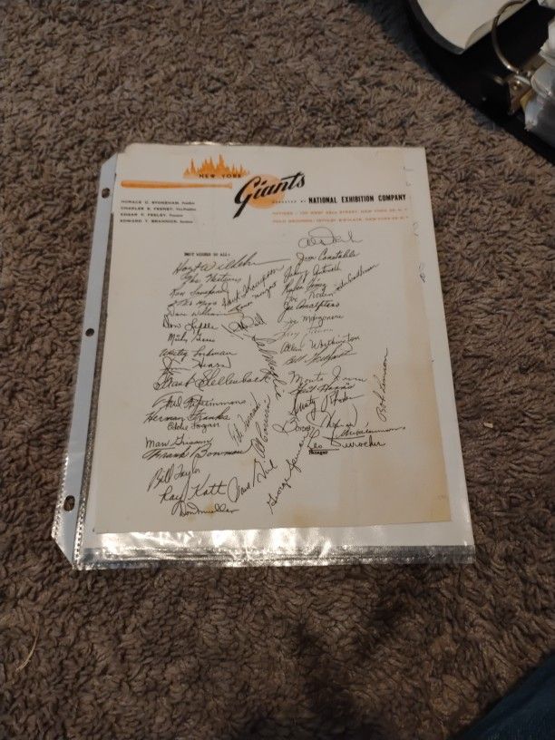 New York Giants Vintage Team Signitures