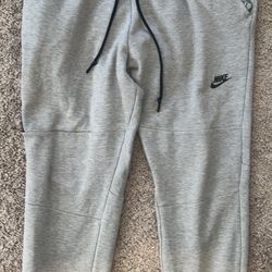 Nike Tech Fleece Sweats Large