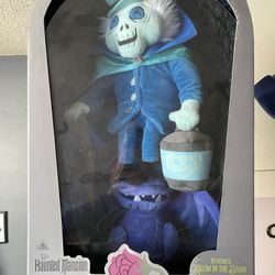 Limited Edition Disney Parks Haunted Mansion Hatbox Ghost Plush 