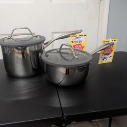 Ollitas con tapas de silicona