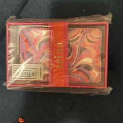Small Zip Wallet