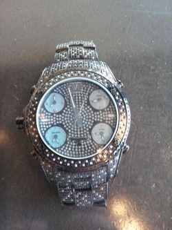 Men's Swiss movement watch