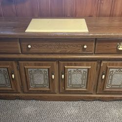 Living & Dining Room Furniture 