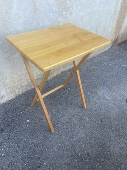 Single. Fold. Small Table.