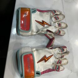Bruce Bolt Youth L