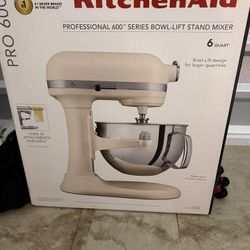 KitchenAid Pro600 Stand Mixer 