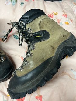 La Sportiva Makalu hiking / tree boots