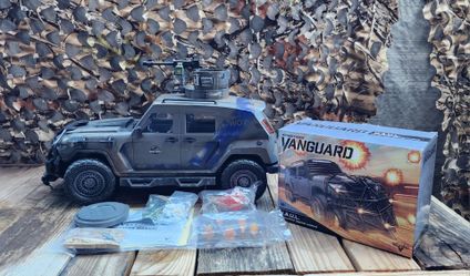 $140 - Valaverse Vanguard Vehicle Complete with H.A.U.L. Kit & Custom Paint & Weathering