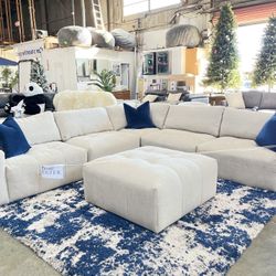 Paige 6 Pc Sectional Beige 