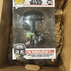 The Mandalorian With The Child 10 Inch Funko Pop