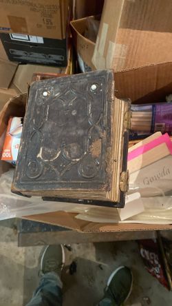 Family Photo Book From The 1850s 