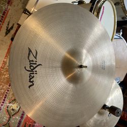 1980’s Zildjian A 20” Crash Drum Set Cymbal. No Cracks, Sounds Amazing! 2148 Grams