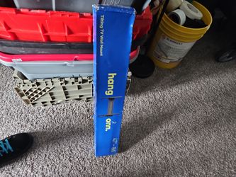 Tilted TV wall mount