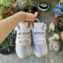 Jordan 11 Cement Gray 7