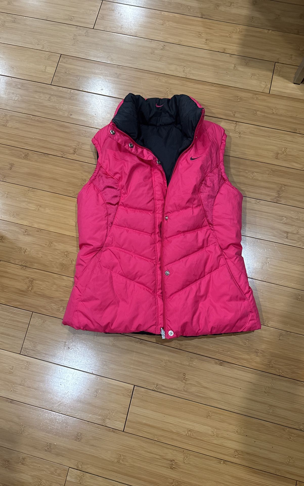 Nike Puffer Vest -reversible XS