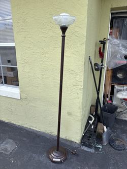 6 feet high night light