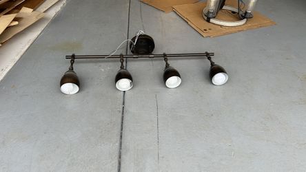 Dining Table Lightings