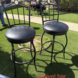 Swivel Bar Chair