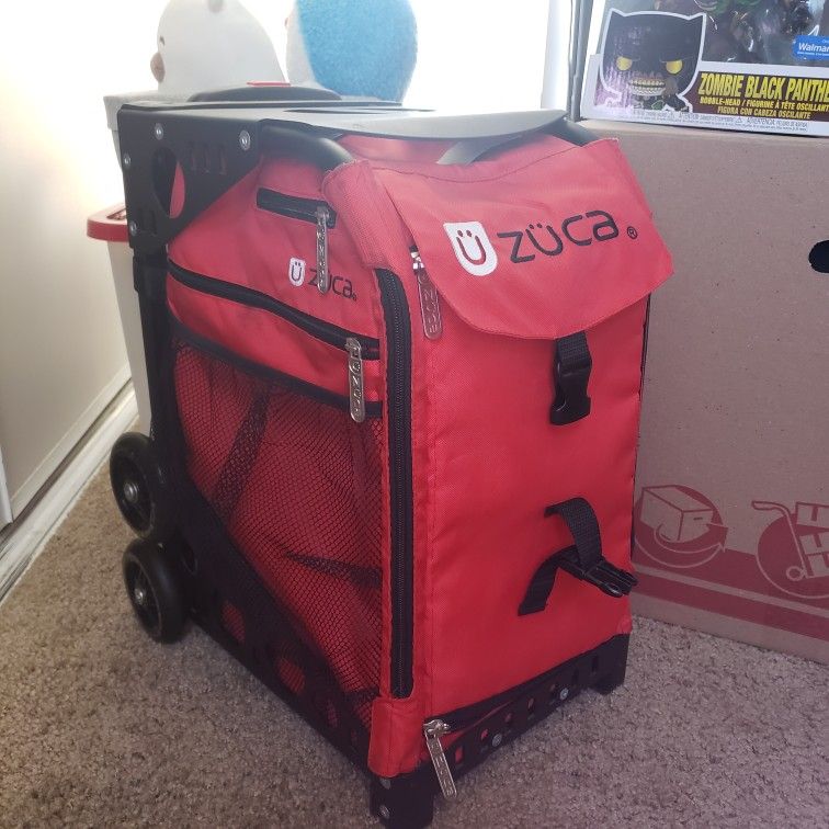 Züca Bag With Wheels Perfect Travel Bag (Carry On) Used For One Short Travel