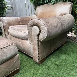 Armchair With Ottoman 