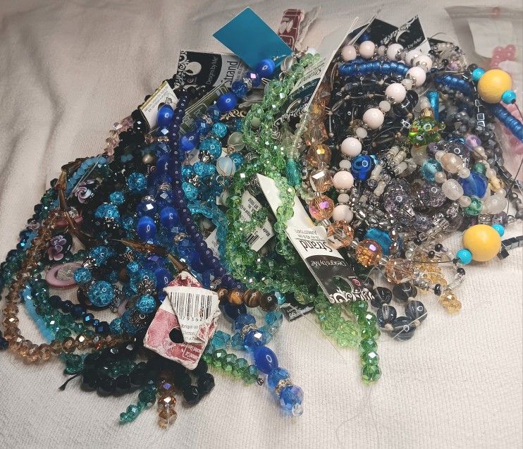 Glass & Crystal Beads