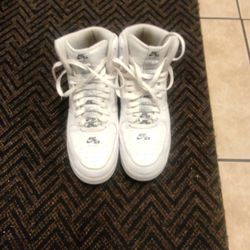 Nike Air High Tops Used For A Week Basketball Ball Game Like New.